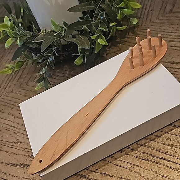 Wooden back scratcher - Picture 4 of 4